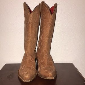 Macie Bean Arrowhead Alli Boots